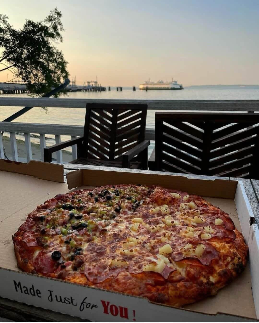 Hand-tossed artisan pizza at Vashon Pizza, Vashon Island